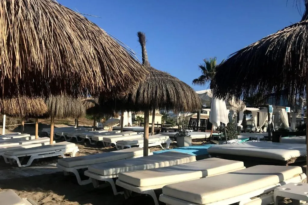 Piso Playa Costabella Apartment Marbella